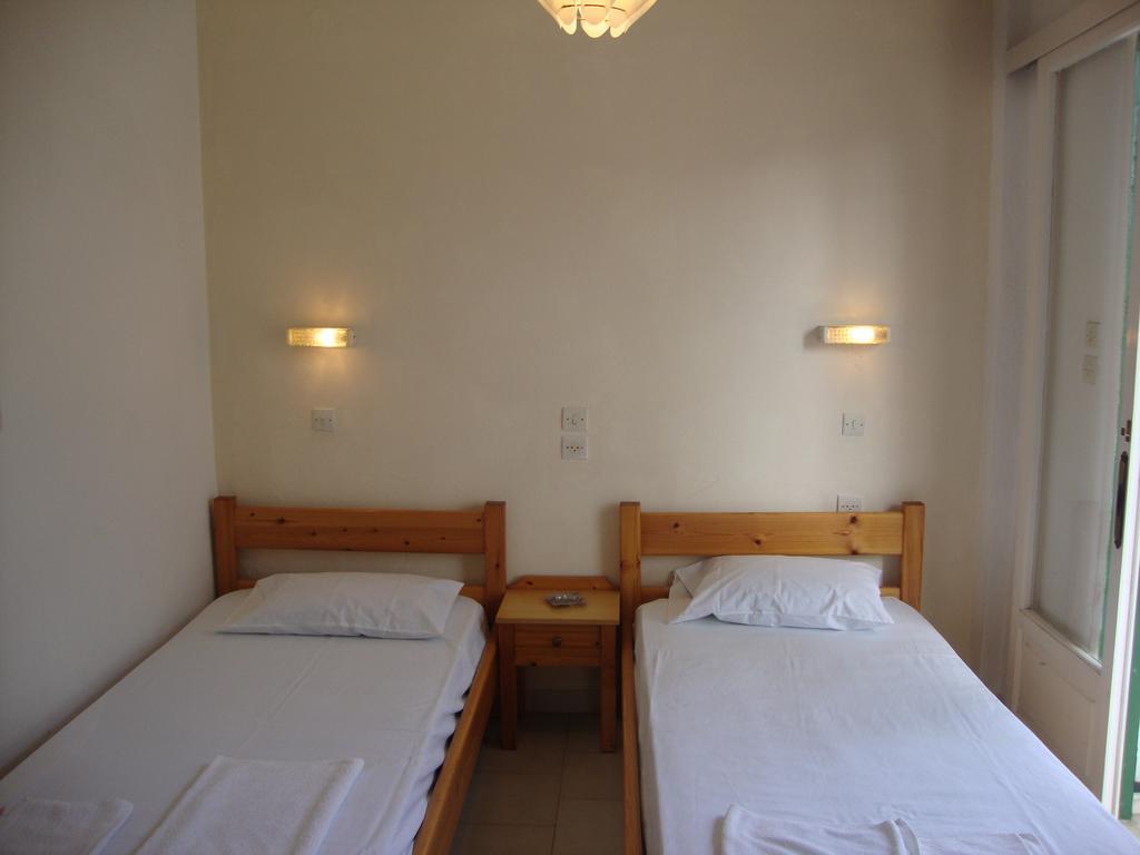 Alex Apartments Roda  Esterno foto