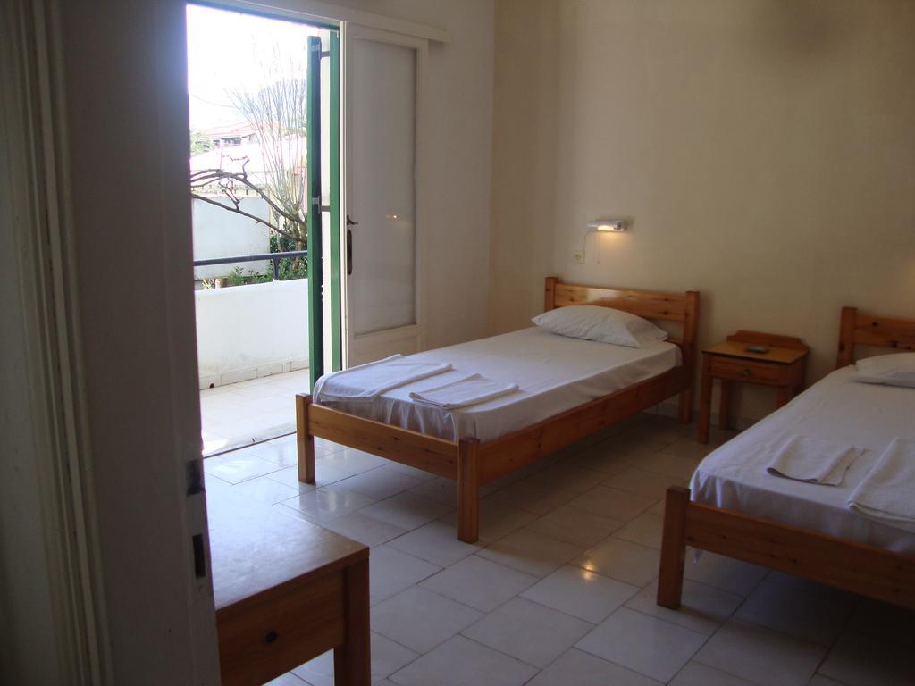 Alex Apartments Roda  Esterno foto