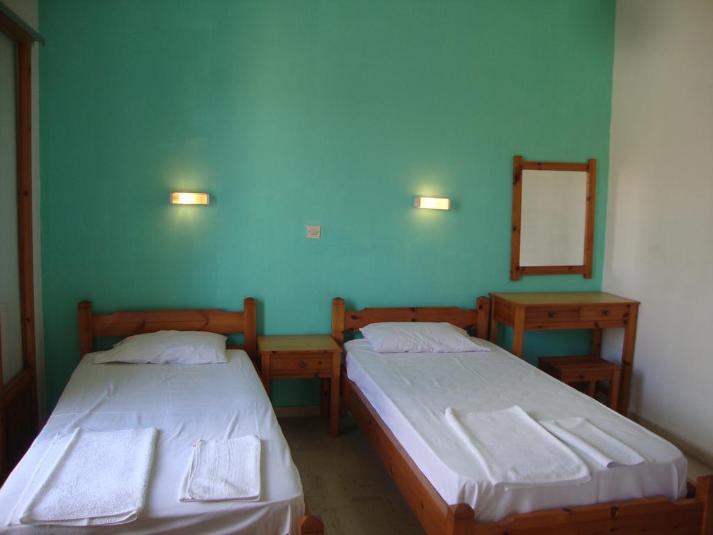 Alex Apartments Roda  Esterno foto