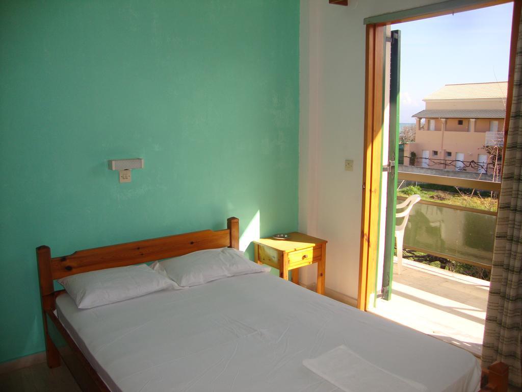 Alex Apartments Roda  Esterno foto