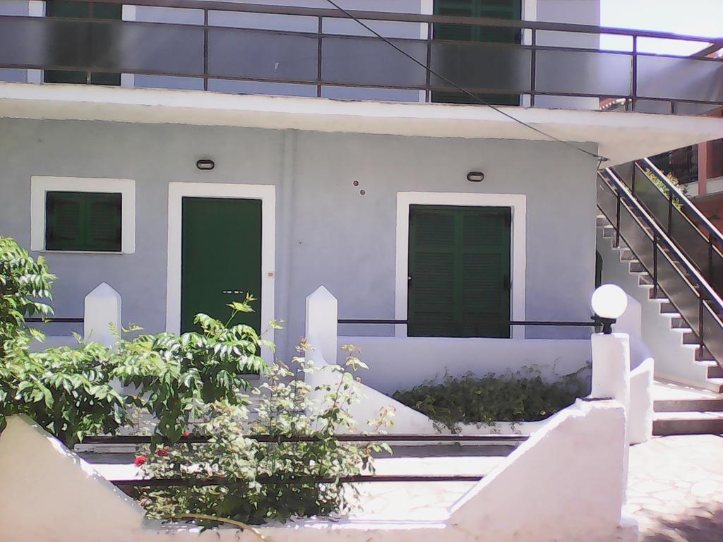 Alex Apartments Roda  Esterno foto